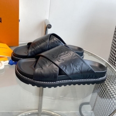 Louis Vuitton Slippers